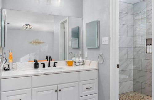 That 70s House -Fun 6 Bedroom W Pool & Game Room - Foto 77