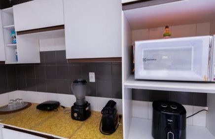 Casa com Wi-Fi, Piscina e Garagem a 550m da Praia - Foto 14