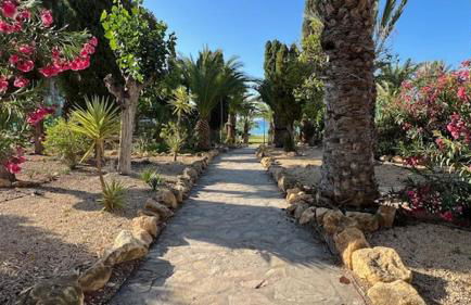 Modern apartment sea view with private jacuzzi - Photo 50