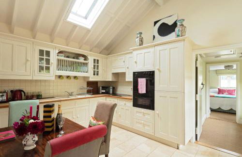 The Old Dairy - Photo 7