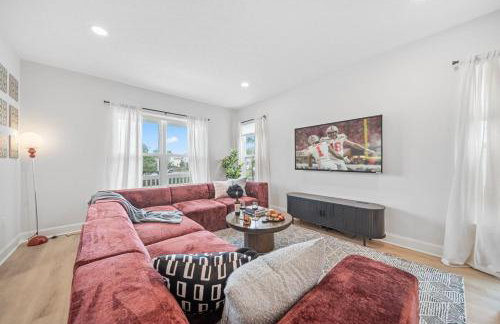 Hot Tub - Mins to Short North - Retro Game Room - Foto 17