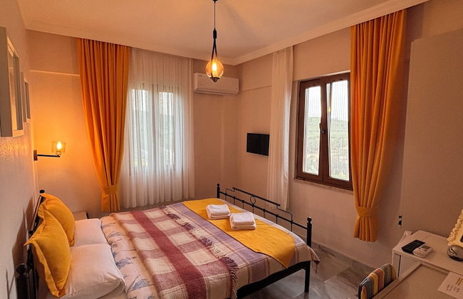 Zeus kır evi - Foto 41