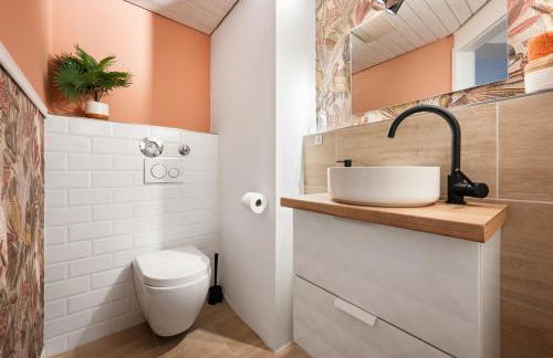 Karibu Nyumbani - Tolle Maisonette-Wohnung mit Arbeitsplatz und Balkon - Foto 8