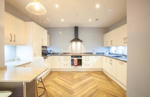 Stylish 2 Bedroom Apartment In Park Circus, West End - Foto 12