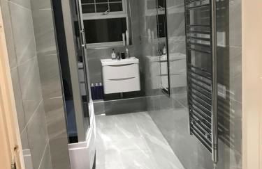 2 Double Bedroom Apartment in Edgware, London - Foto 10