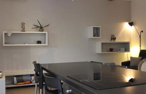 Appartement avec beaucoup de cachet central et calme - Foto 19