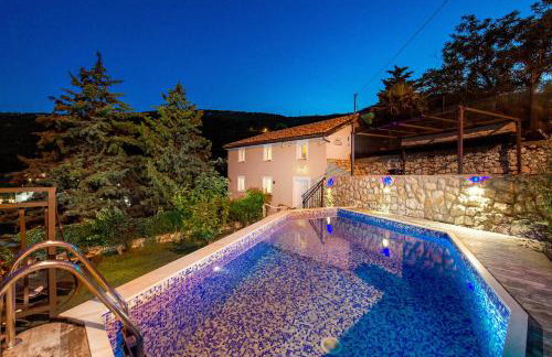 Villa Volcera - Photo 22