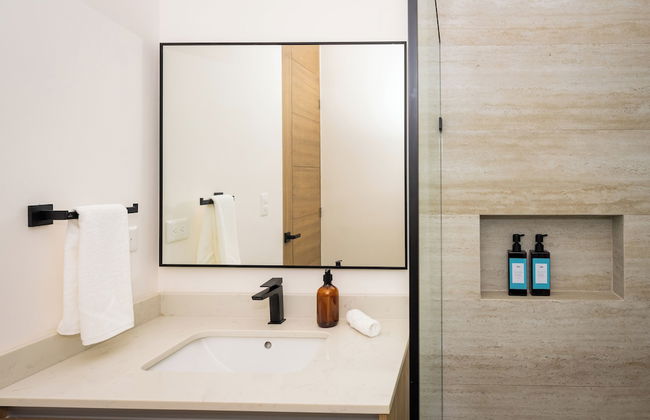 Cumbres Garden luxury apartments - Photo 3