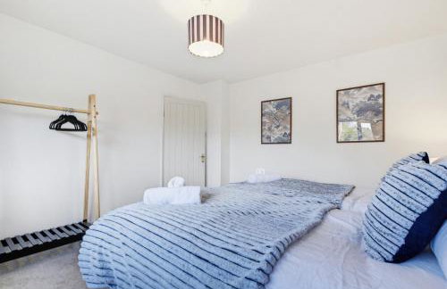 Spacious, Comfy, 3 Bed House - Free Parking - Quiet Area - In Shirley, Solihull - Near JLR, NEC, Airport, M42 - Foto 18