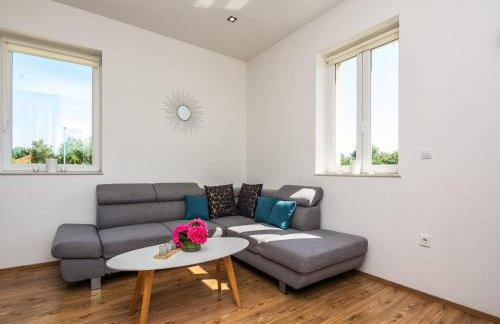 Villa in Policnik with Private Pool - Foto 7