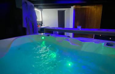 Mieuxqualhotel jacuzzi privatif La retro - Foto 15