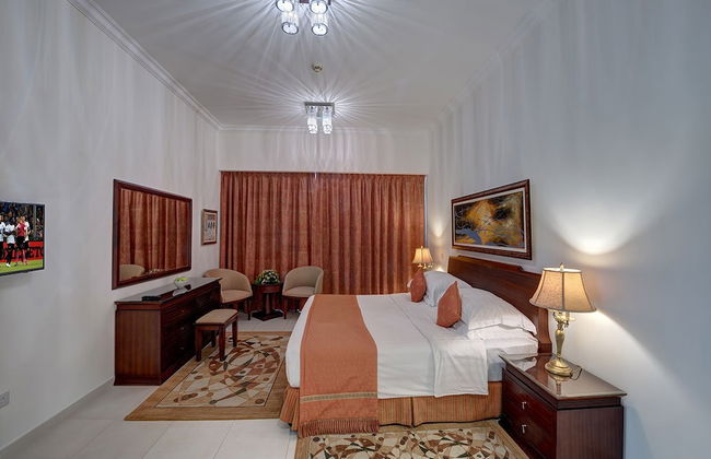 Marina Hotel Apartments - Photo 7