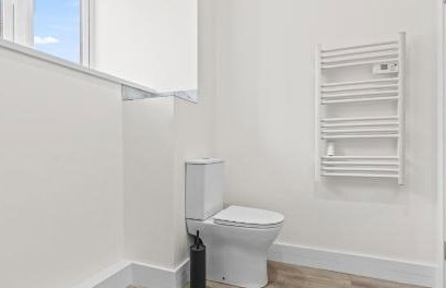 2BR Apartment with Sofa bed I Prime Town Centre Location I Gold St D-Lux, Modern Amenities, Walk to Train, Bus Stations, Shops & Cafés I Leisure and Business Stays Welcome - Foto 58