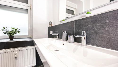 Moderne 3 Schlafzimmer Wohnung mit modernem Bad, Küche, Waschmaschine und Trockner - Foto 5