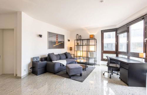 Rob's Suite - Zentrale Design-Suite am Opernplatz, 2 Zimmer, 2 Bäder und Top-Ausstattung - Foto 39