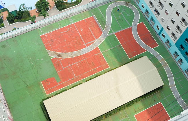 Modern and Bright 2BR Green Pramuka Apartment - Foto 35