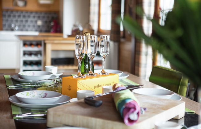 Affluent Chalet in Septon with Whirlpool, Sauna, Hot Tub - Photo 50