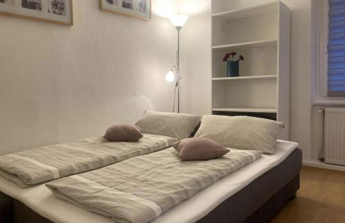 Sehr zentrales kleines ruhiges Apartment - Foto 1