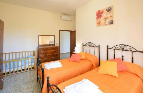 4 Bedroom Amazing Home In Cortona - Foto 41