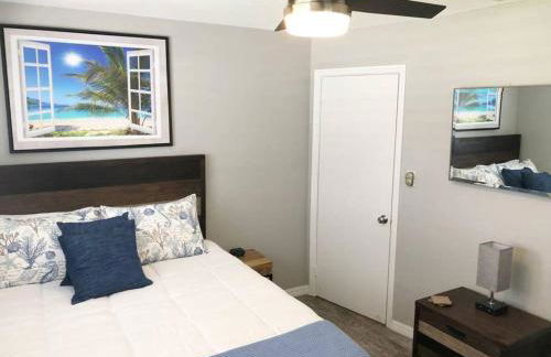 Modern Apartment - 1 of 4 - Photo 10