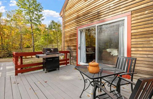 Secluded Cottage with hot tub, fire pit, and views - Foto 32