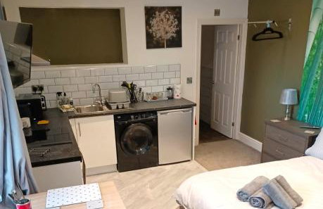 Contemporary 1 bed Studio for Comfy Stay in Wigan - Foto 3