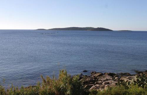 Apartments by the sea Milna, Vis - 8946 - Photo 17
