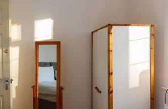 5 Bed Townhouse with Garden & Parking by BrumStay UK - Foto 20