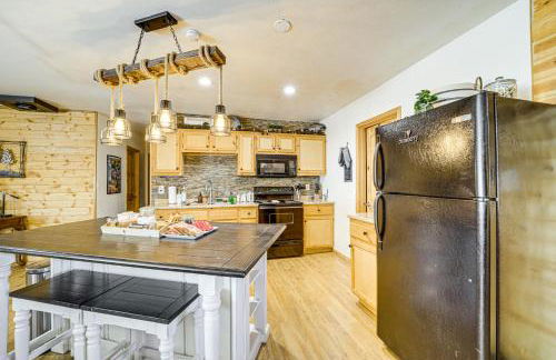 Peaceful Strawberry Cabin Fire Pit and Hot Tub - Foto 3