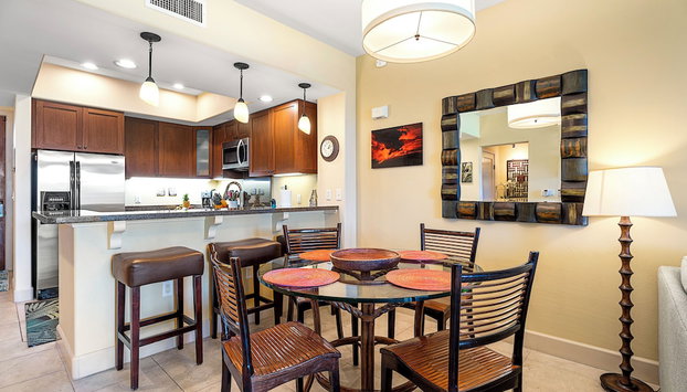 Ground Floor, Ocean View, Walking Distance to Shops, Food & Beach! - Vrkcv - Foto 3, Habitación