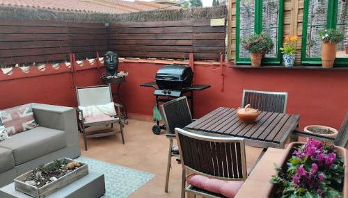 LES LLÚDRIGUES Casa Loft con aire ac y terraza - Foto 3