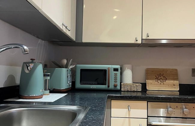 Apartmentsleeps5-city-tv-wifi-seaview - Foto 7