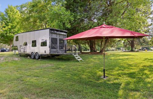 Waterfront Getaway, Dock Your Boat & Play! - Foto 32