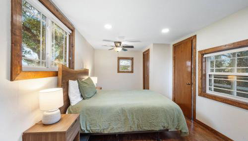 6-min walk to Lake - Home w/Fire-Pit & Pool Table - Foto 4, Other