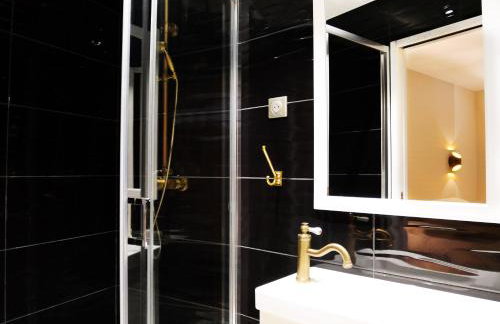 La Famiglia - Foto 16