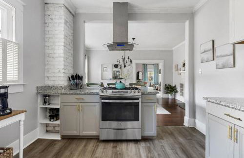 Cottontown 3BR - Mins to USC - Foto 17