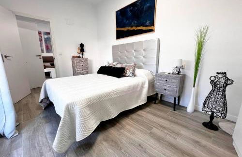 Casa Moderna con Garaje en Rota, cerca de Playa - Photo 5