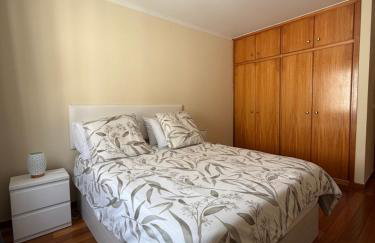 Machico Village Apartment - Private terrace & car park - Foto 2