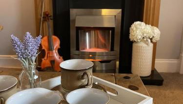 The Ramblers Rest - whole apartment - pet friendly - close to amenities and walks - Foto 1