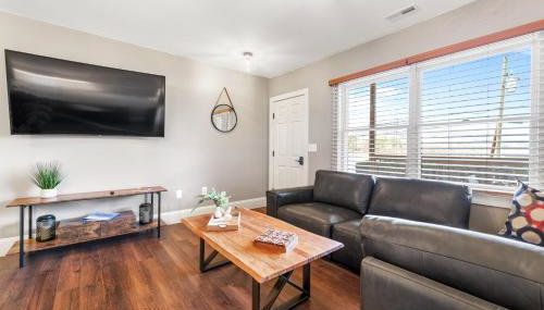 Lower Lakeshore Living - Foto 5