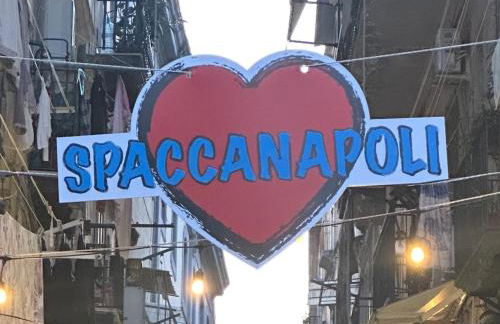 la casa di patta a spaccanapoli - Foto 1