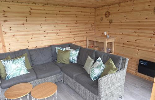 Rent My Spa Home with swimming pool, hottub and sauna - Foto 5