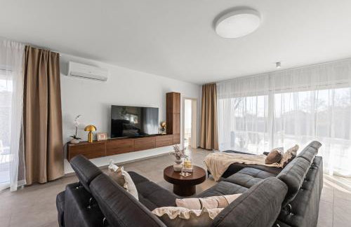 Peaceful Family Fun & Pool-Villa Boni Domini - Photo 4