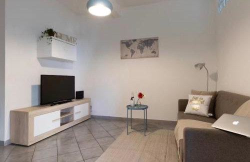 Trastevere Station 2BR & Balcony - Photo 4