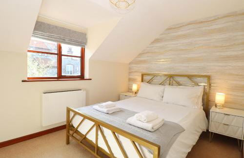 Seaview Cottage - Photo 9