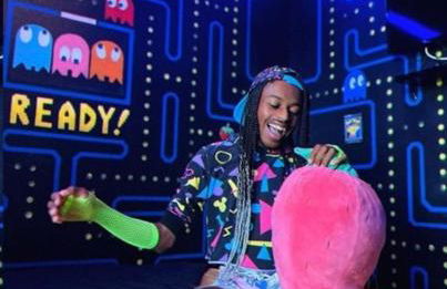 Lakefront Mansion on 10 Acres - Sleeps 15-45 - Foto 26