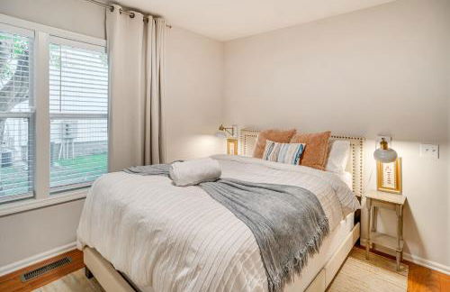 Walk to Five Points East Nashville Home with Yard! - Foto 15