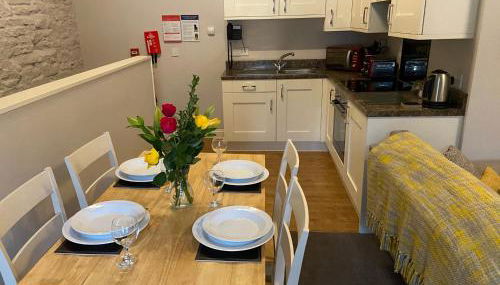 Brampton Holiday Homes - The Mews Apartment - Foto 3