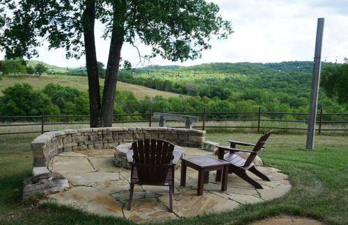 Peaceful Cabin-Breathtaking Views near Branson, MO - Foto 16