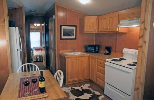 Secluded Cabin Perfect for a Romantic Getaway in Austin County, Texas - Foto 7